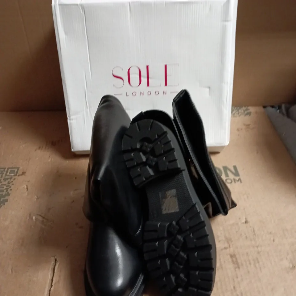SOLE LONDON BLACK LEATHER ANKLE BOOTS - UK SIZE 4