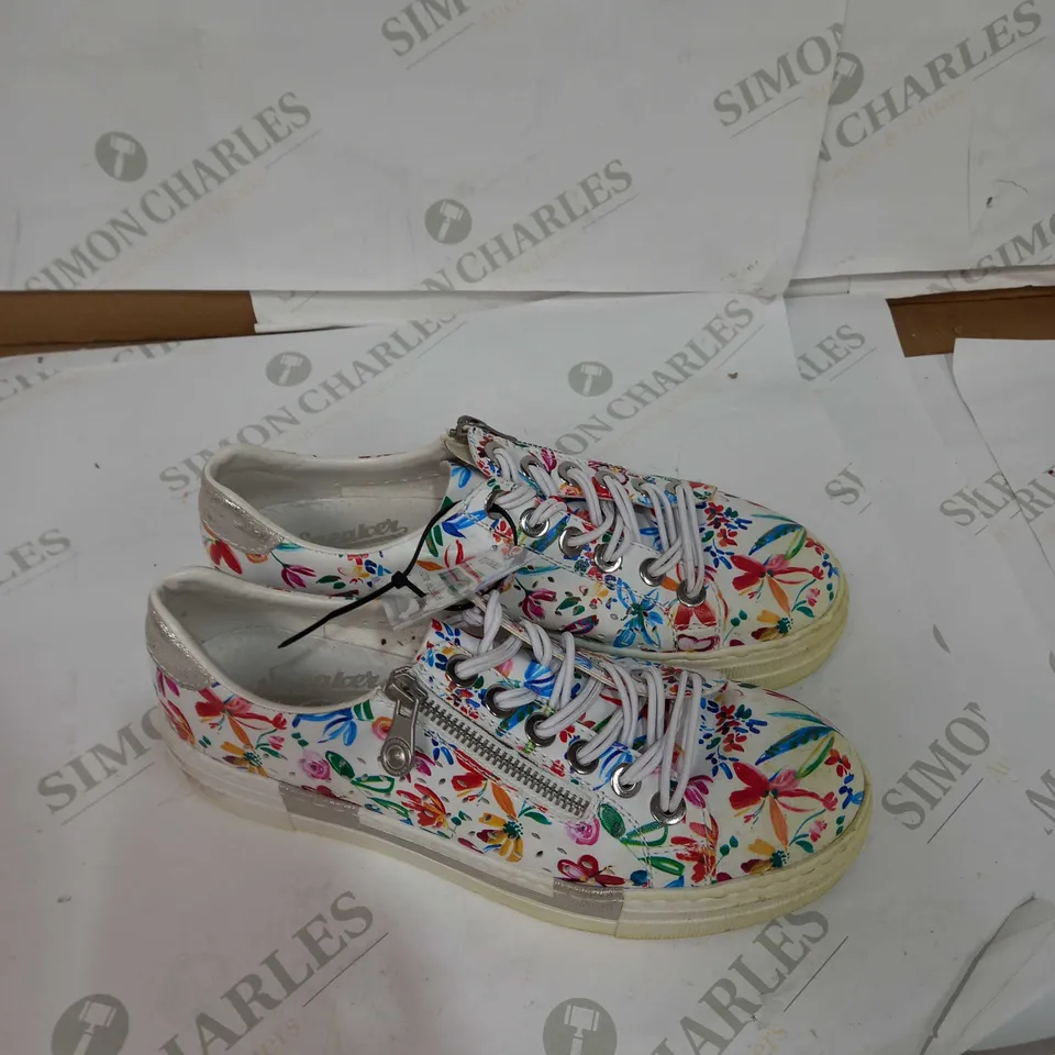 RIEKER FLOWER PRINT TRAINER - SIZE EU 39