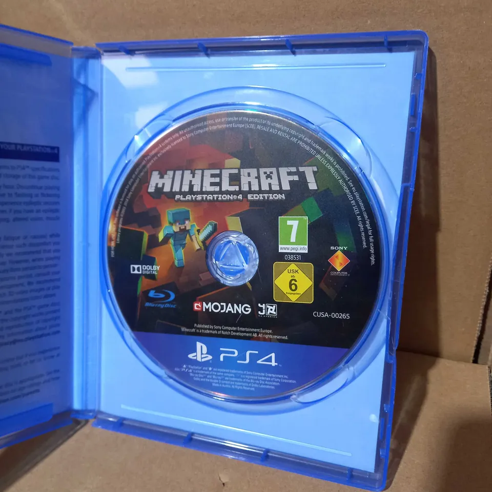 PLAYSTATION 4 MINECRAFT VIDEO GAME