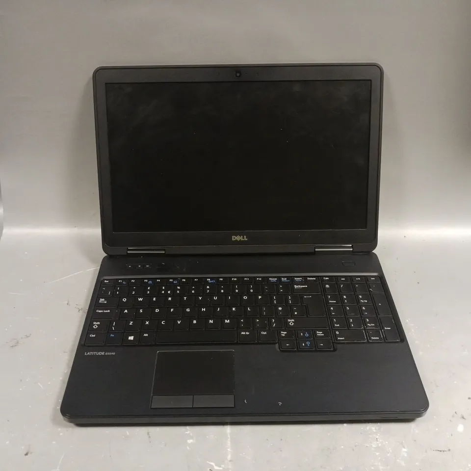DELL LATITUDE E5540 LAPTOP