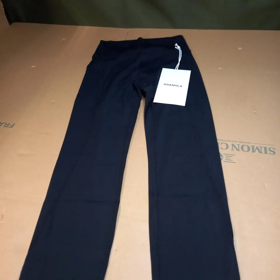 ADANOLA ULTIMATE POCKET LEGGINGS SIZE M
