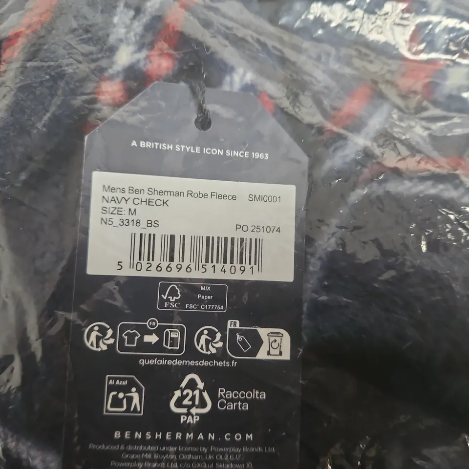 BEN SHERMAN MEN'S NAVY CHECK FLEECE ROBE – SIZE M UK