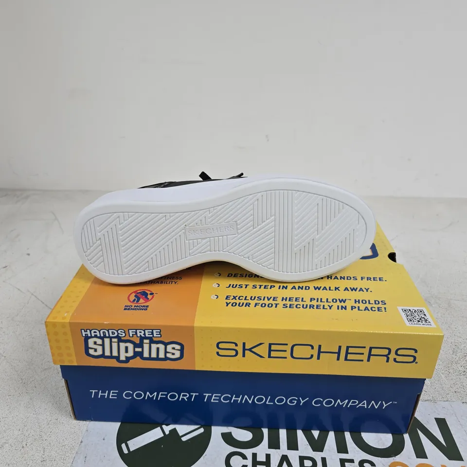 SKECHERS BLACK SLIP INS TRAINERS SIZE 6 BOXED
