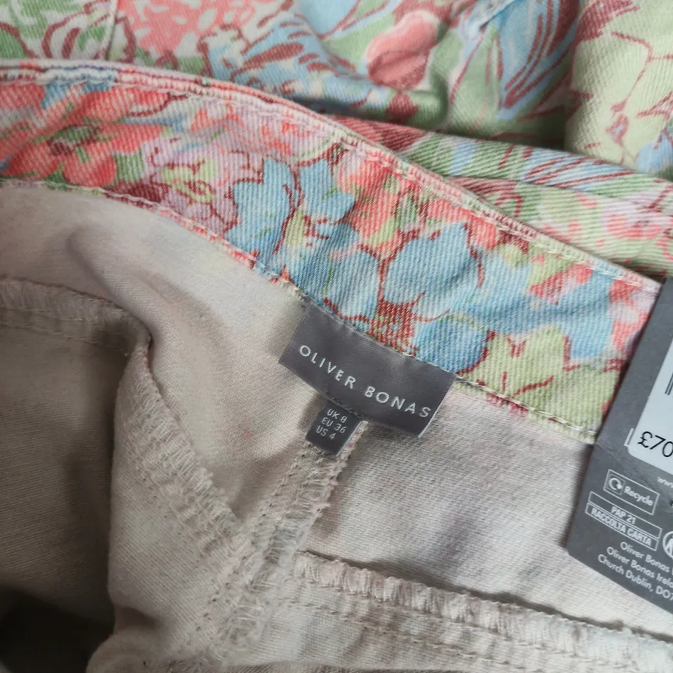 OLIVER BONAS FLORAL PRINT BAREL JEANS IN MULTI - SIZE 8