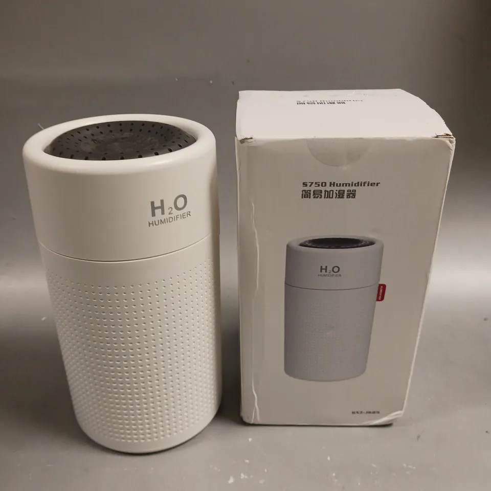 BOXED S750 MINI AIR HUMIDIFIER 