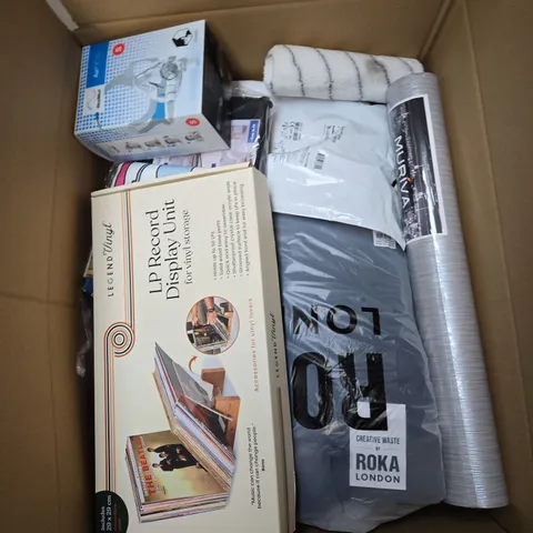 LARGE BOX OF ASSORTED HOUSEHOLD ITEMS TO INCLUDE WALLPAPER, FACE MASK AND RECORD DISPLAY UNIT