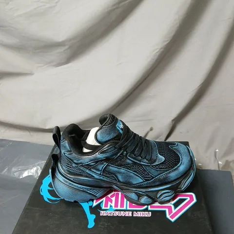 KOI TWINTAILS MIKU MEGA CHUNKY TRAINERS BLACK BOXED SIZE 3