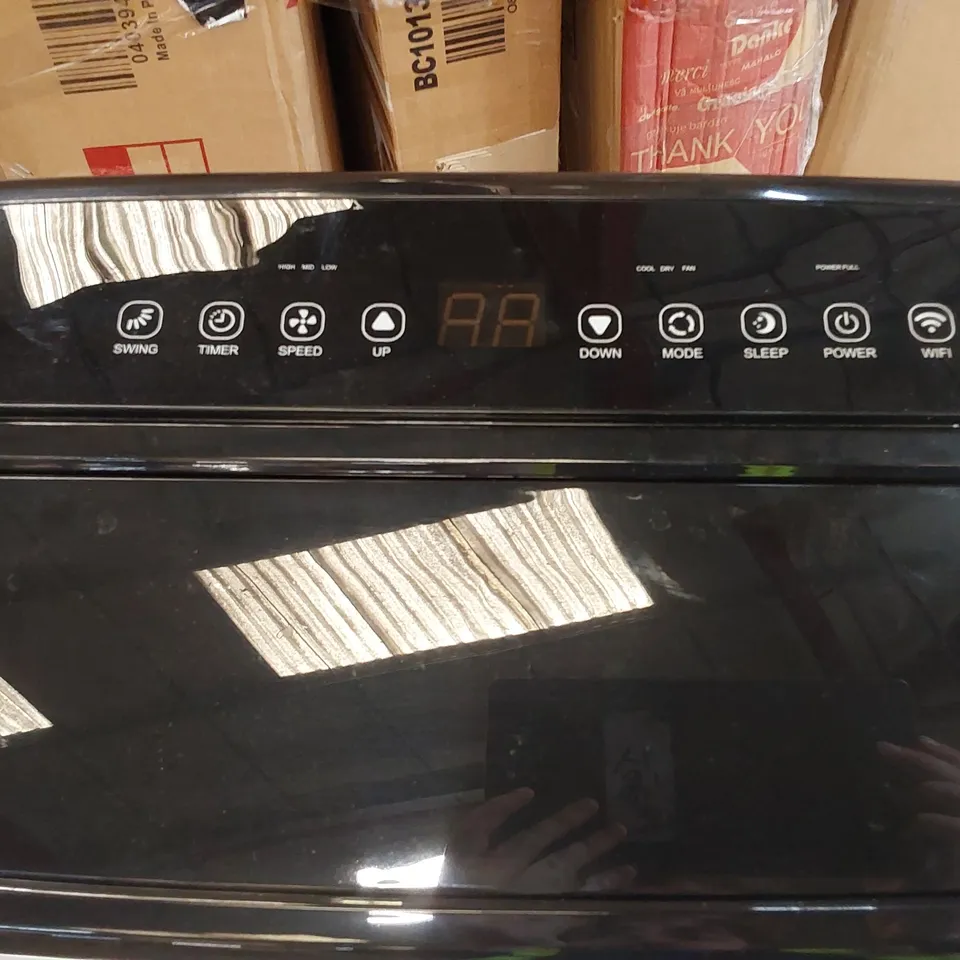 COSTWAY 18000 BTU 4-IN-1 PORTABLE AIR CONDITIONER WITH REMOTE CONTROL