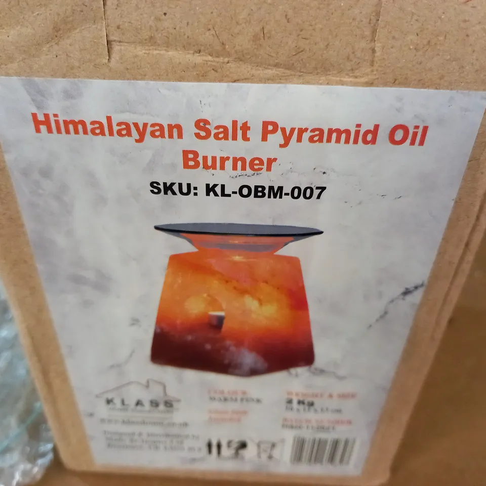 BOXED HIMALAYAN SALT PYRAMID OIL BURNER