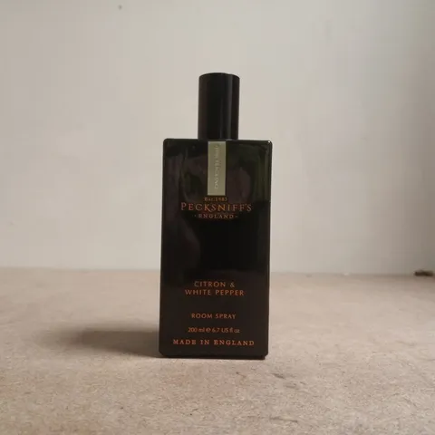 PECKSNIFF'S CITRON & WHITE PEPPER ROOM SPRAY (200ML)