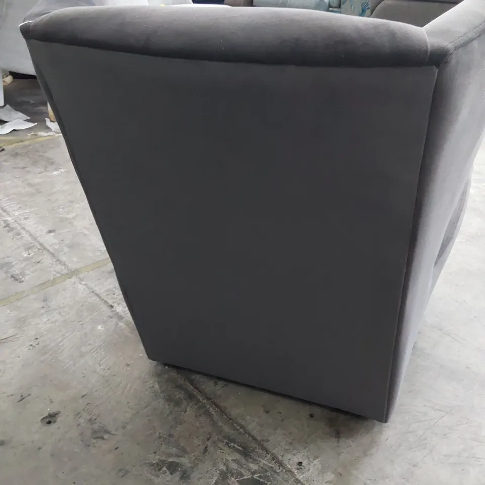 QUALITY BRITISH DESIGNER LOUNGE Co. WING BACKED EASY CHAIR CHARCOAL PLUSH FABRIC 