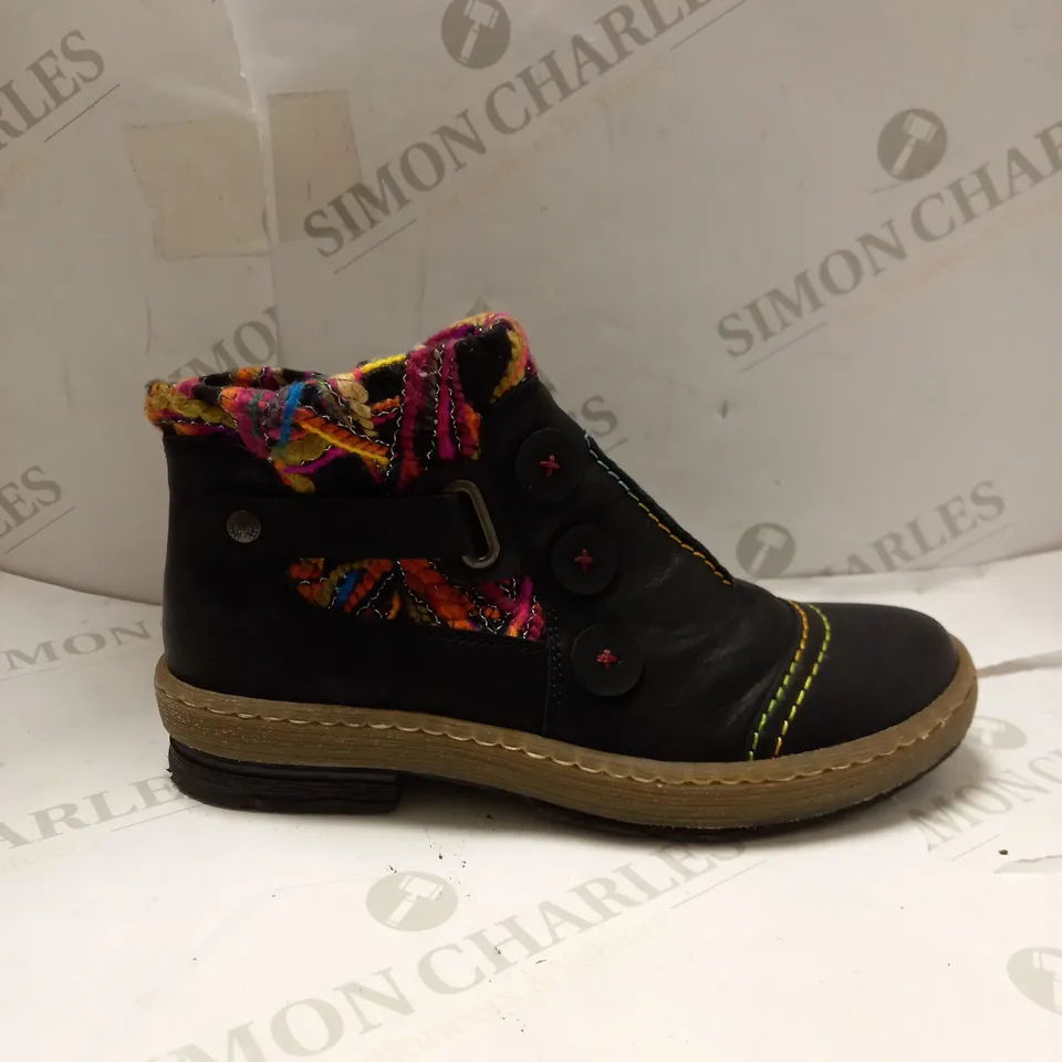 RIEKER CUFF BLACK ANKLE BOOTS - SIZE 6