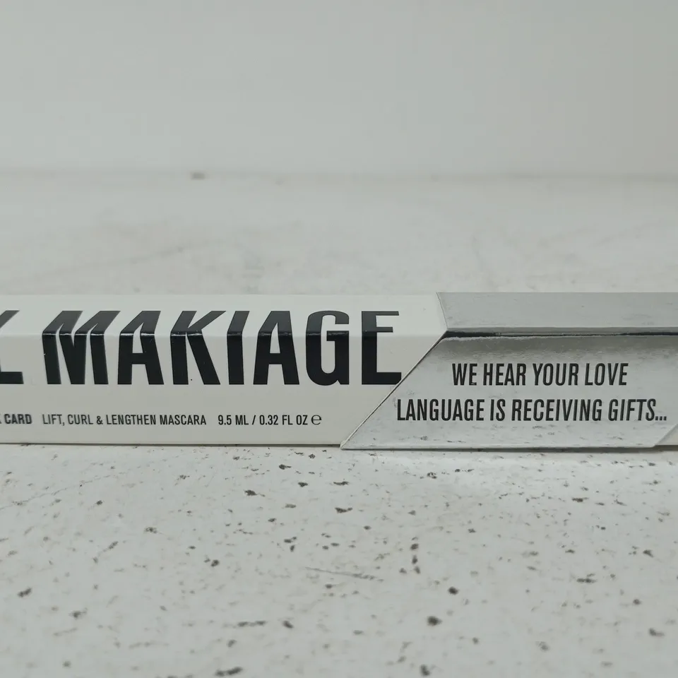 IL MAKIAGE BLACK CARD LIFT, CURL & LENGTHEN MASCARA (9.5ML)