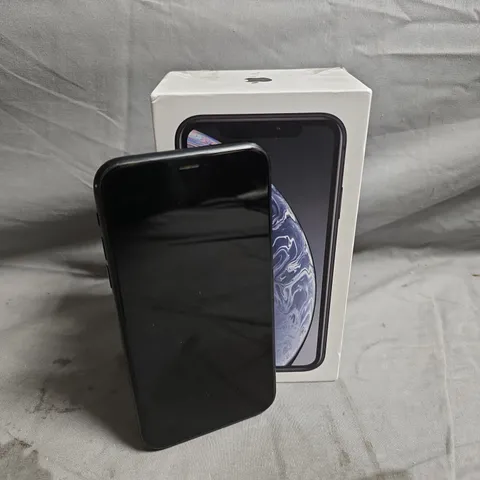 APPLE IPHONE XR SMARTPHONE