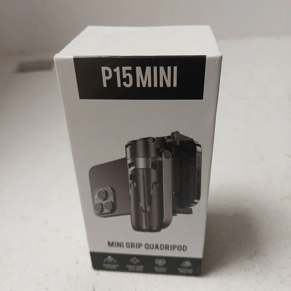 APPROXIMATELY 15 ASSORTED ITEMS INCLUDING P15 MINI GRIP QUADRIPOD , MINUTEONE SCREEN PROTECTOR AND WYE FLUX POWER BANK 