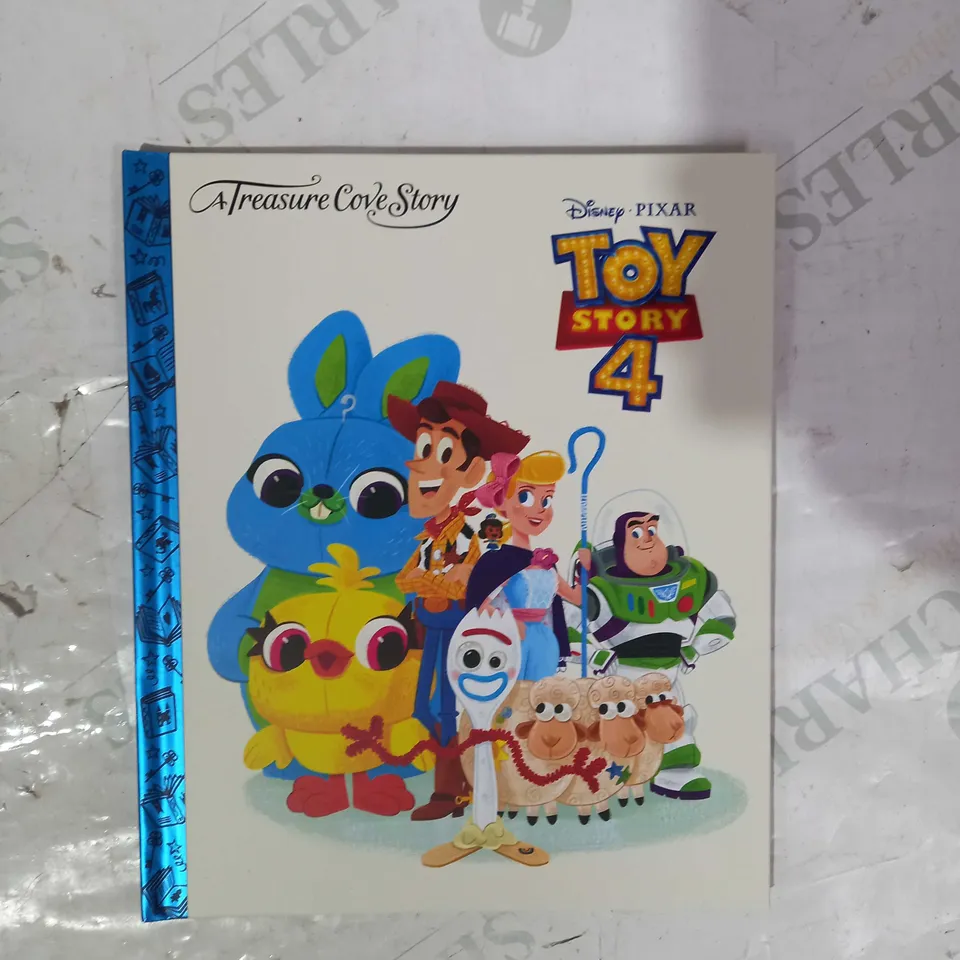 LOT OF APPROXIMATELY 10 TREASURE COVE STORY DISNEY PIXAR TOY STORY 4 BOOKS