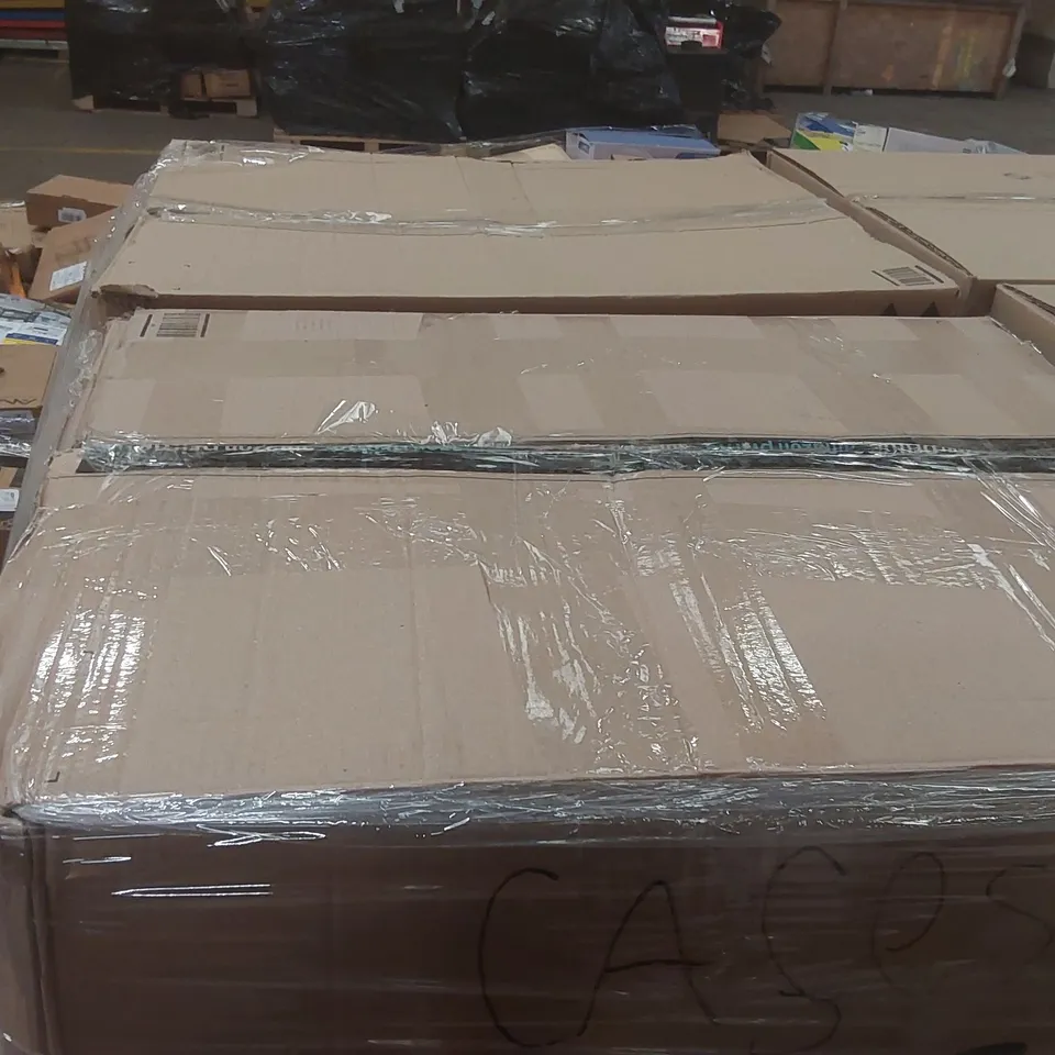 PALLET CONTAINING A VERY LARGE QUANTITY OF ASSORTED PHONE CASES/SCREEN PROTECTORS ECT