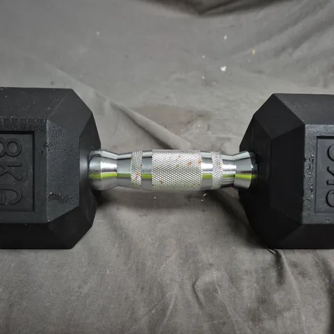 8KG HEX DUMBBELL WITH CHROME KNURLED HANDLE