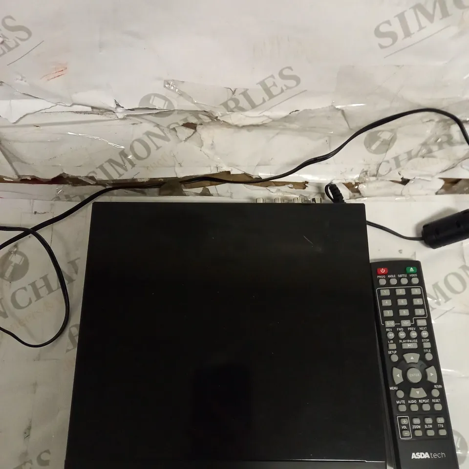 HDMI DVD PLAYER WITH REMOTE IN BLACK