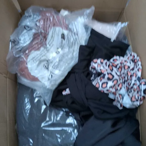 LARGE BOX OF APPROXIMATELY 25 ASSORTED CLOTHING ITEMS IN VARIOUS COLOURS, STYLES AND SIZES - COLLECTION ONLY