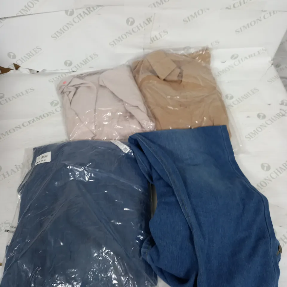 BOX OF APPROXIMATELY 18 ASSORTED ITEMS TO INCLUDE - DRESSES , JUMPERS , AND  T-SHIRTS ETC