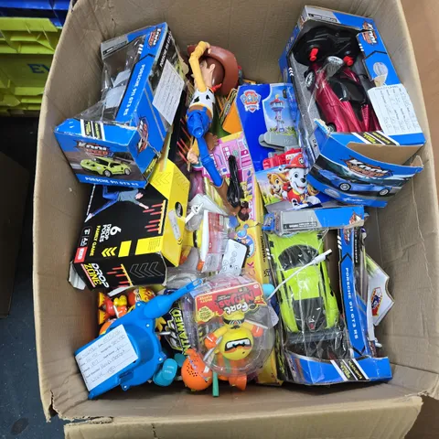 BOX OF APPROXIMATELY 10 ASSORTED TOYS INCLUDING FART NIJA, PAW PATROL MARSHALL FIRE ENGINE AND KOOL SPEED PAGANI