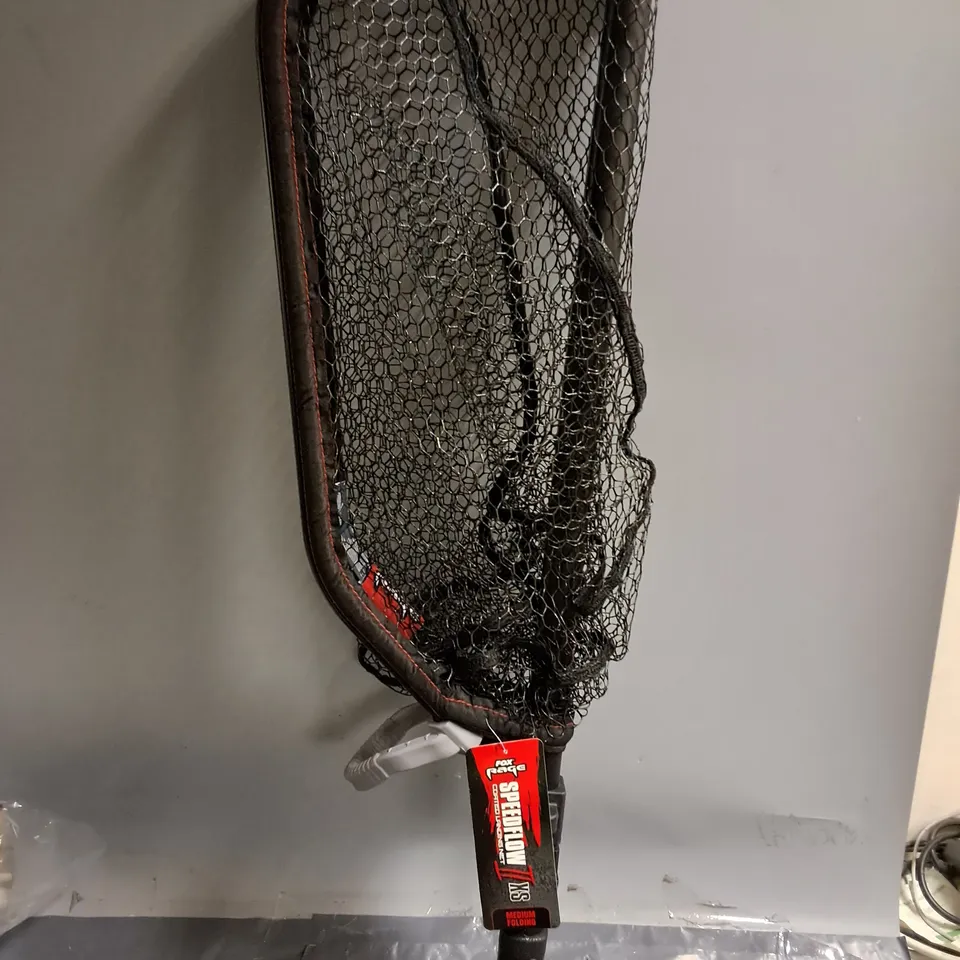 FOX RAGE SPEED FLOW XS MEDIUM FOLDING LANDING NET