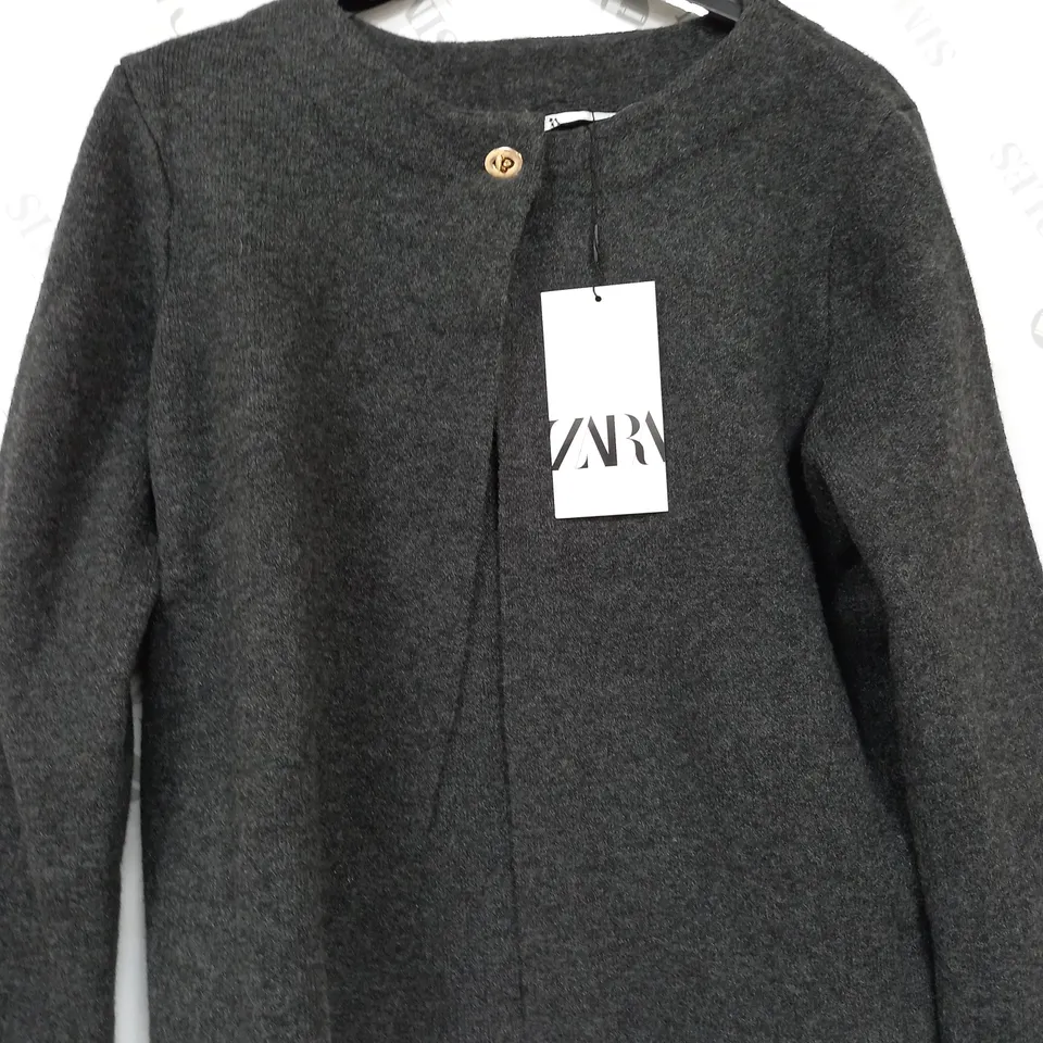 ZARA SINGLE BUTTON LONG SLEEVE TOP IN DARK GREY - EU SMALL