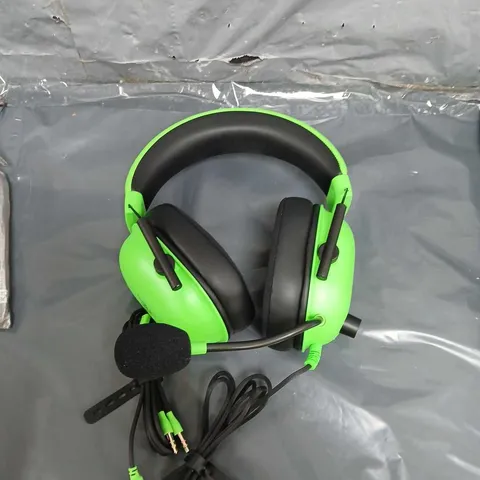 RAZER BLACKSHARK V2 X - GREEN