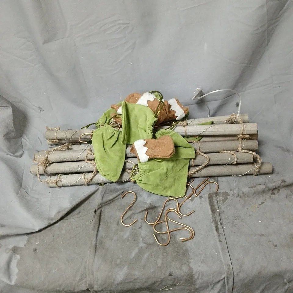 AURAGLOW SET OF 2 BATTERY OPPERATED 4.5M ROPE LIGHTS. UNBOXED