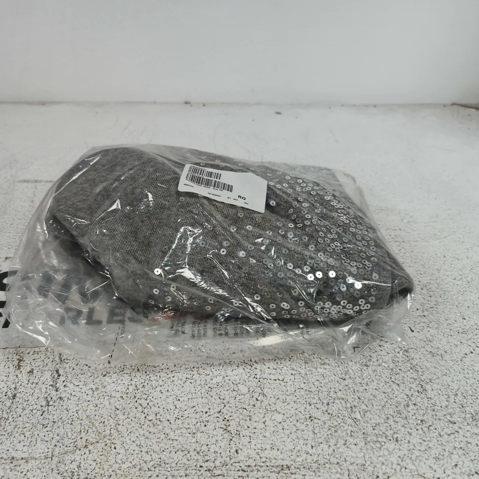 APRICOT SEQUIN EDGE CARDIGAN GREY 2XL