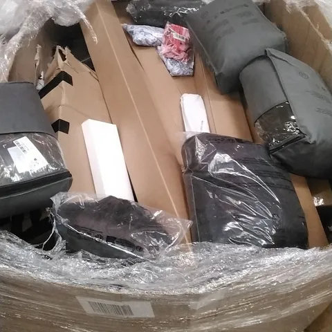 PALLET TO CONTAIN A LARGE QUANTITY OF; SWIMSUITS, HOME DECOR, FASHION APPAREL ETC