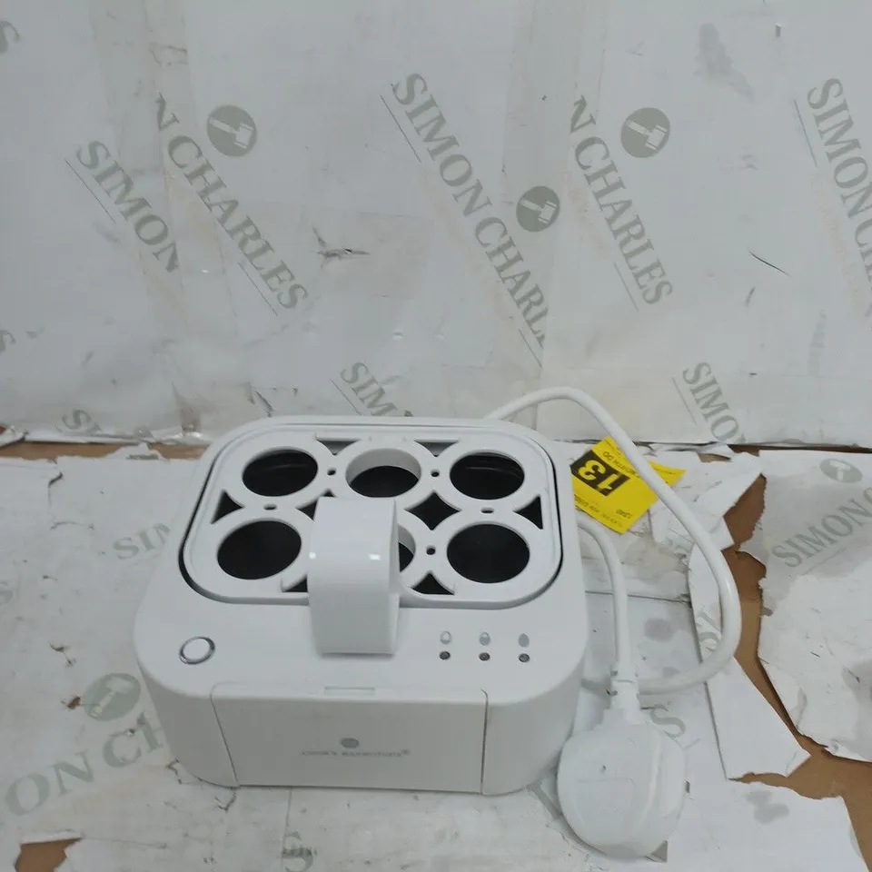 COOK'S ESSENTIALS THE SMART TALKING EGG COOKER