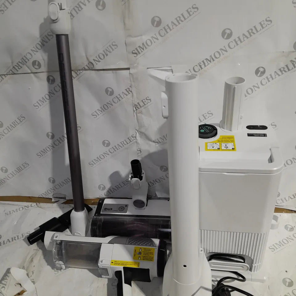 BOXED SHARK DETECT PRO 1.3L AUTO EMPTY VACUUM CLEANER IW3510UK