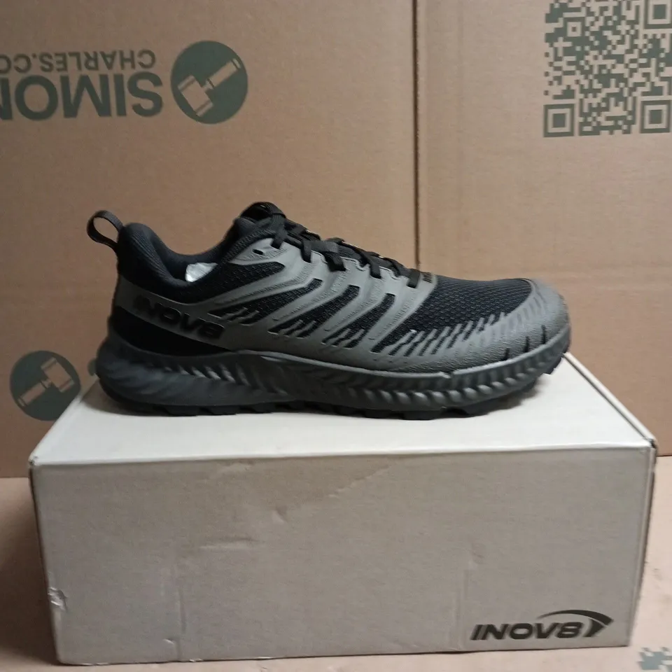 INOV-8 TRAILFLY V2 MEN'S RUNNING SHOES - BLACK, UK 10 (EU 44.5)