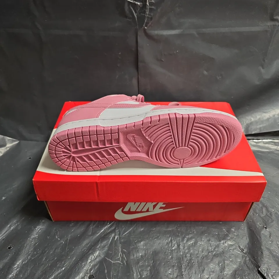 NIKE DUNK LOW NEXT NATURE WOMEN'S PINK/WHITE SNEAKERS – UK 6 (US 8.5)