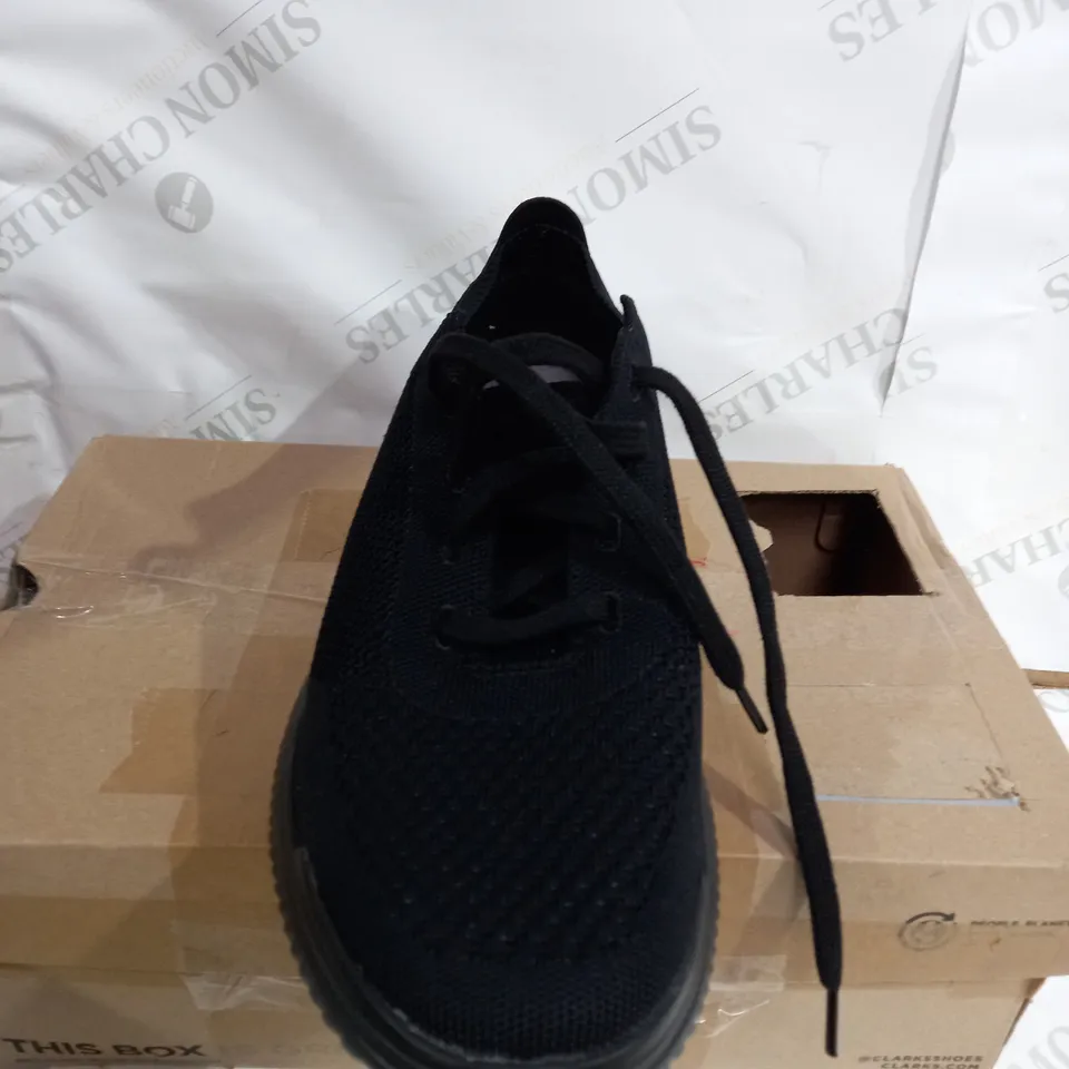 PAIR OF CLARKS TRAINERS IN BLACK - UK SIZE 12