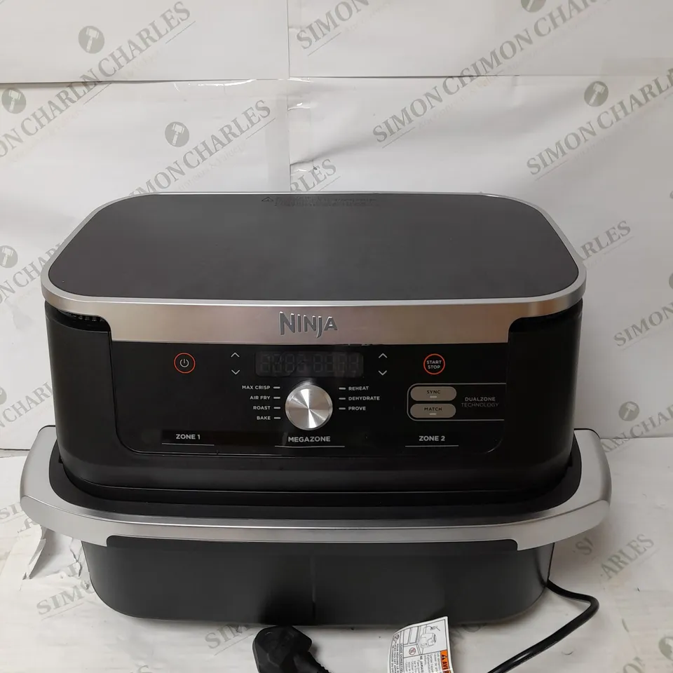 NINJA 10.4L FOODI FLEXDRAWER DUAL AIR FRYER AF500UK