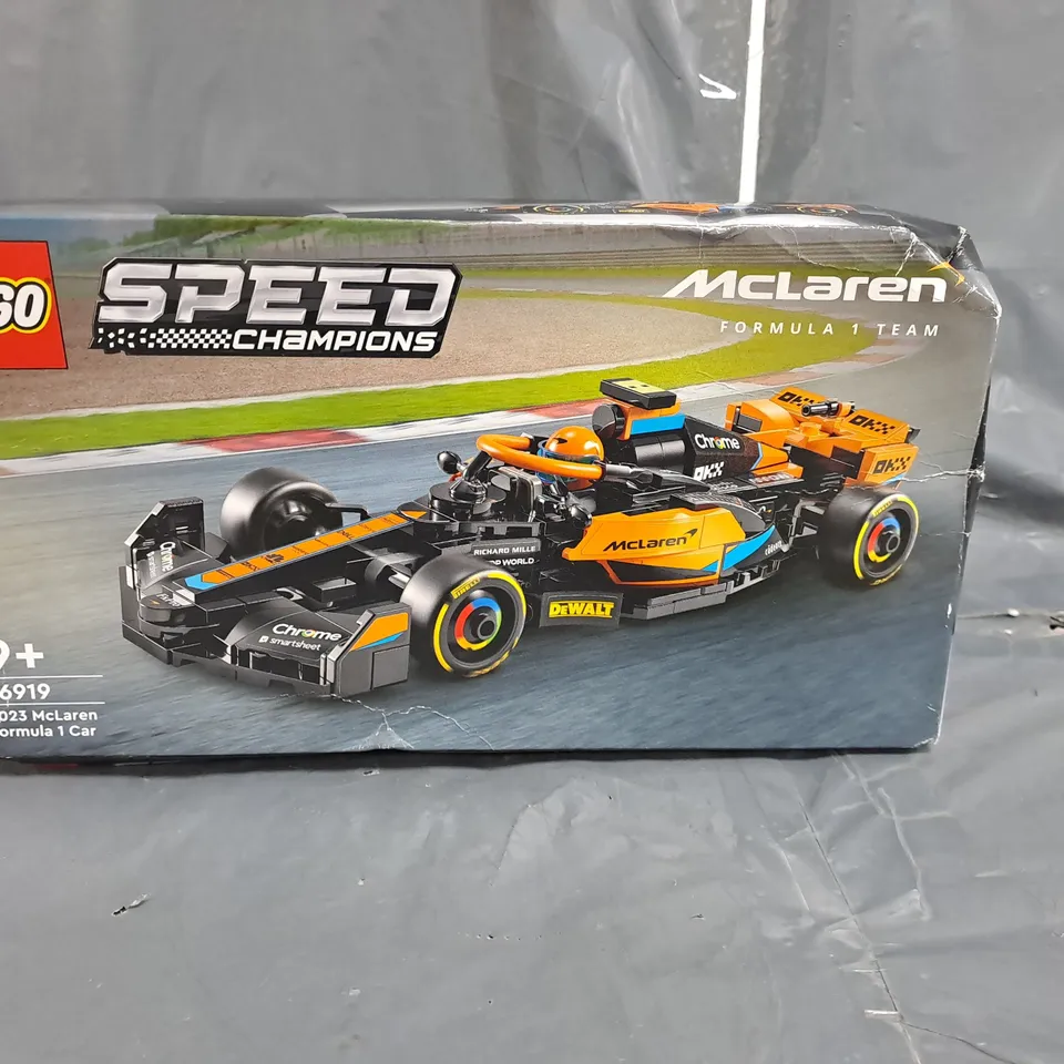 LEGO SPEED CHAMPION 2023 MCLAREN F1 RACE CAR - 76919