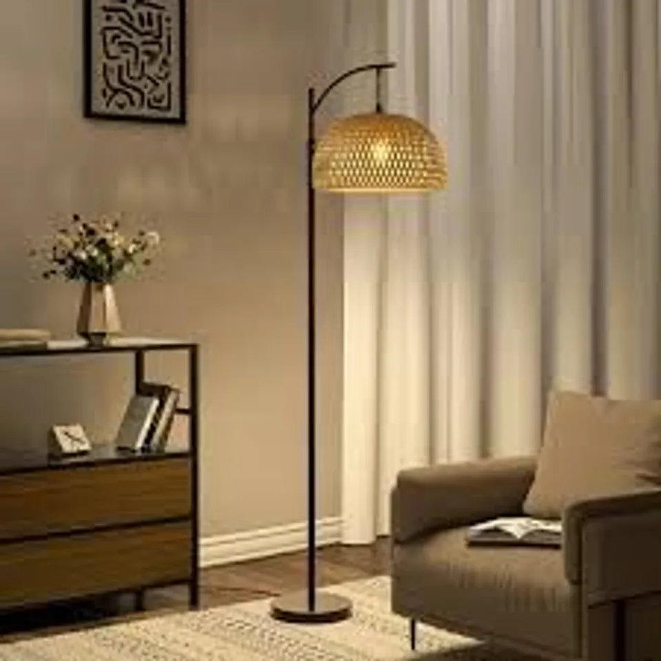 BOXED AAFTAB 162.5CM TRADITIONAL WOVEN RATTAN BLACK ARCHED/ARC FLOOR LAMP (1 BOX)