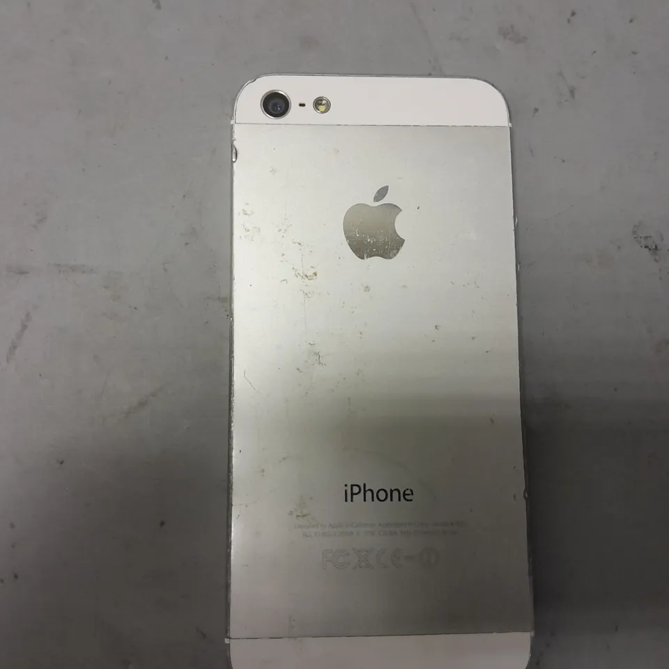 APPLE IPHONE 5 (A1429) SMARTPHONE 