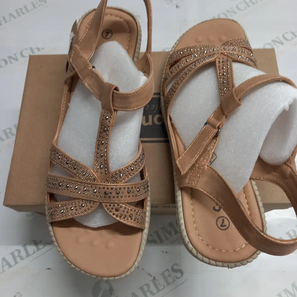 BOXED CUSHION WALK EMBELLISHED SANDALS IN ROSE GOLD  - SIZE 7