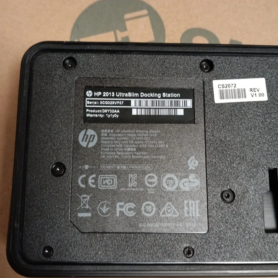 APPROXIMATELY 14 HP ULTRA SLIM DOCKING STATION 