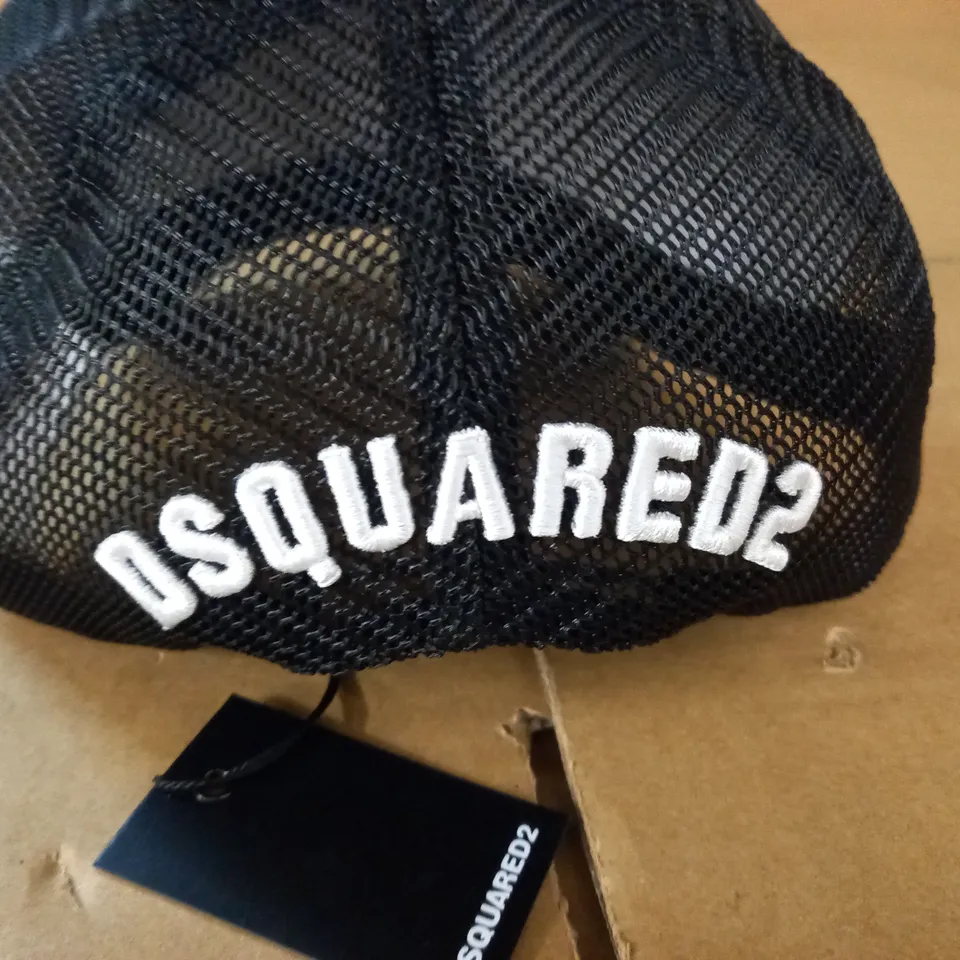 DSQUARED2 TRUCKER CAP 