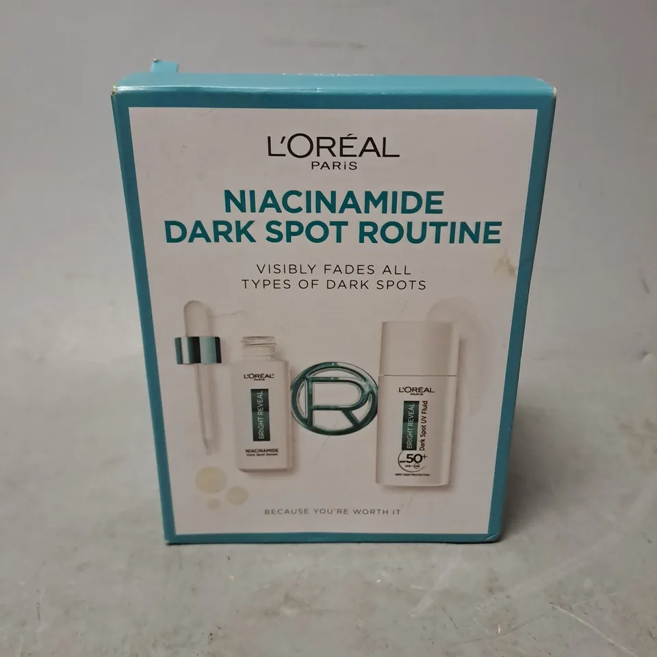 BOXED L'OREAL NIACINAMIDE DARK SPOT ROUTINE