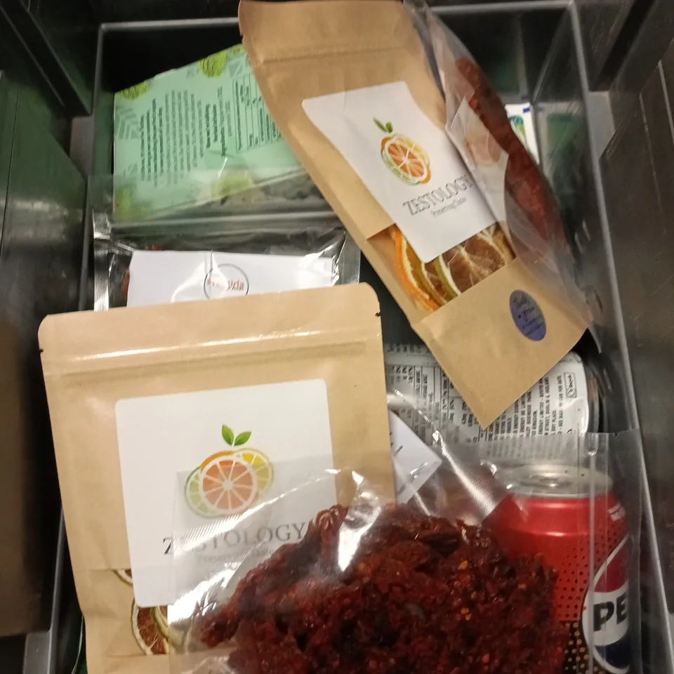 APPROXIMATELY 20 ASSORTED FOOD AND DRINK ITEMS TO INCLUDE - MONSTER ENERGY ULTRA DRINK, RED BULL HARD CANDY AND BLACK TRUFFLE RAPESEED OIL