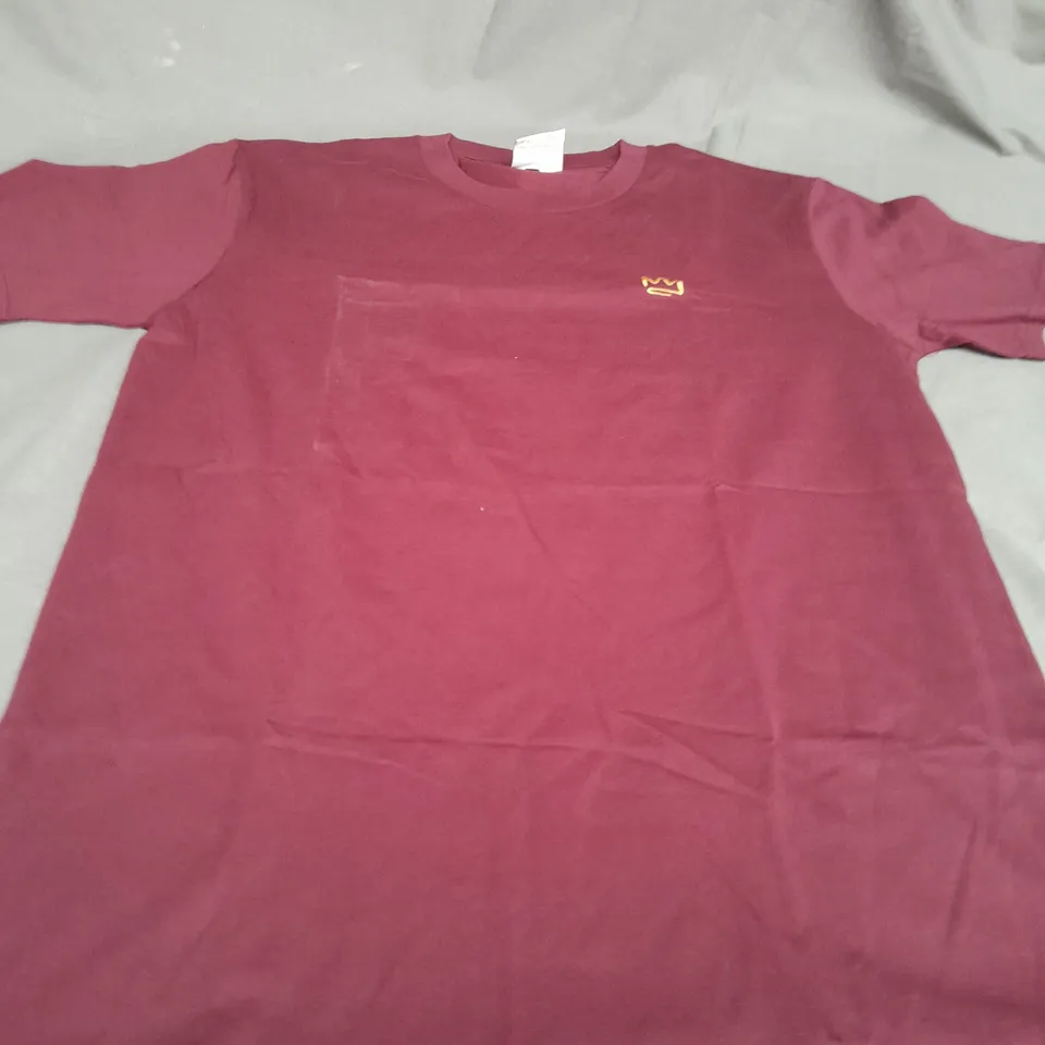 CHARLES KING BURGUNDY T-SHIRT SIZE M 
