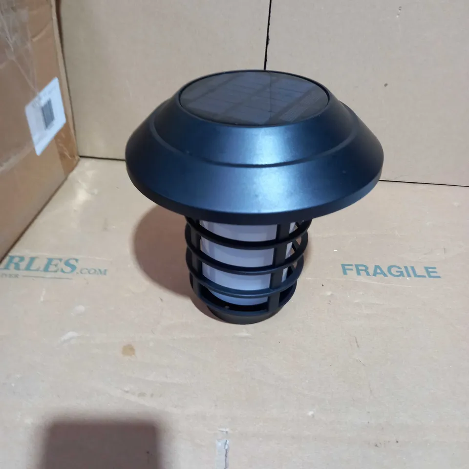 OUTLET BELL & HOWELL SOLAR 21 LUMENS DUAL WHITE LIGHTS