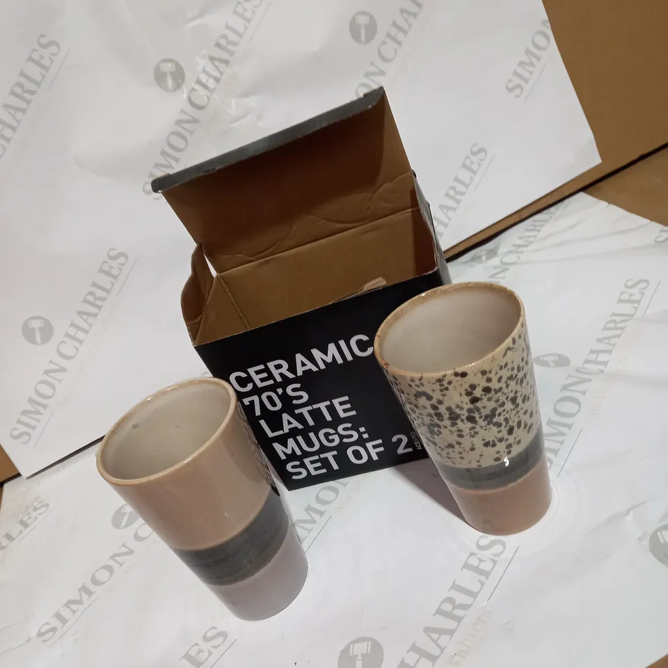 SET OF 2 CERAMIC 70'S LATTE MUGS