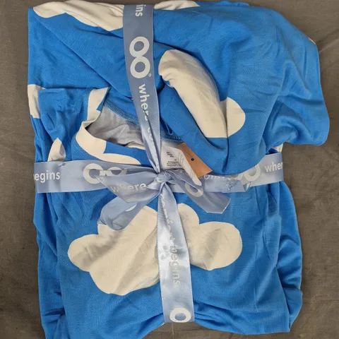 OODIE SLEEP TEE CLOUDS - ONE SIZE